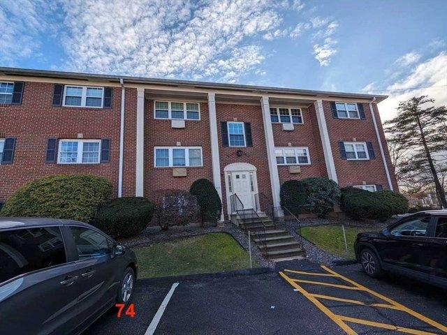 Condo for sale in Woburn, Massachusetts