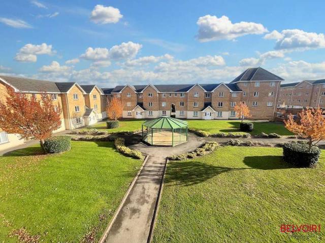 Apartment for rent in Fiddler's Green, Golden Valley