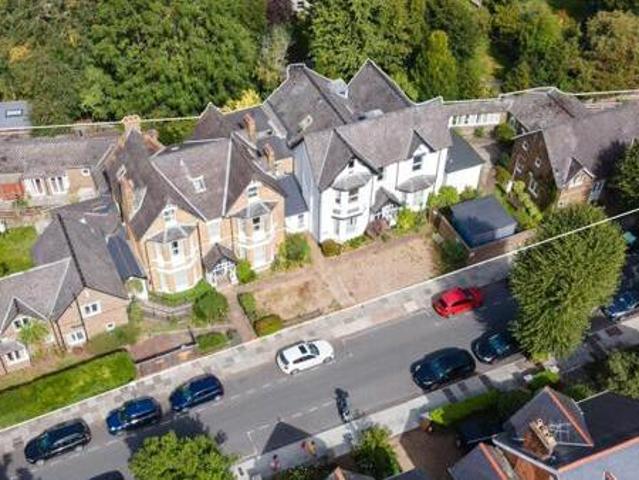 House for sale in Brentford End, Greater London