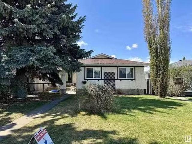 House for sale in Spruce Grove, Alberta