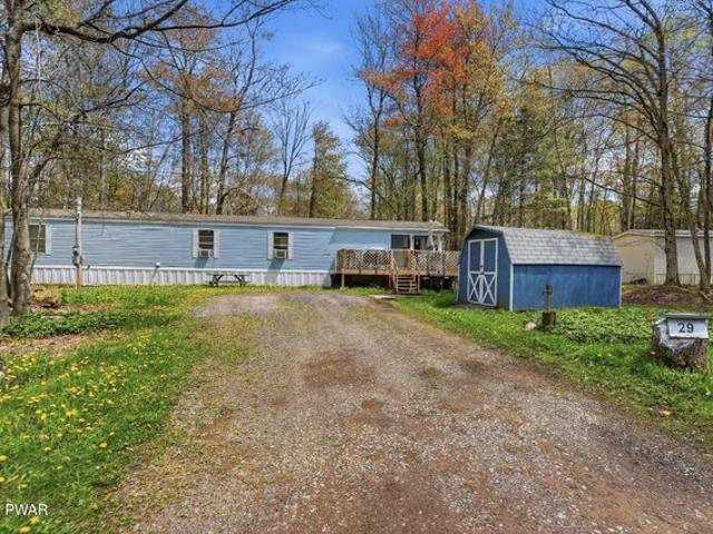 House for sale in Newfoundland, Pennsylvania