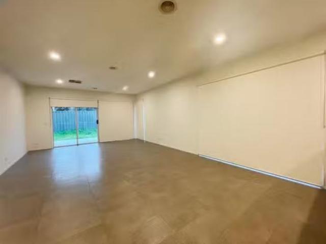 House for rent in Greenvale, Victoria