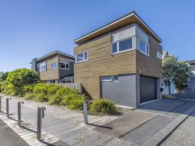 House for sale in Matata, Wellington