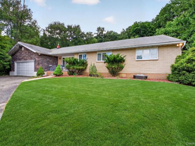 House for sale in Holmes, New York