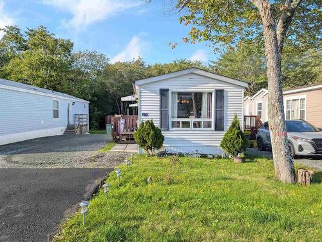 House for sale in Alderwood Village, Lakeside