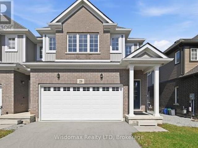 House for sale in Niagara, Ontario