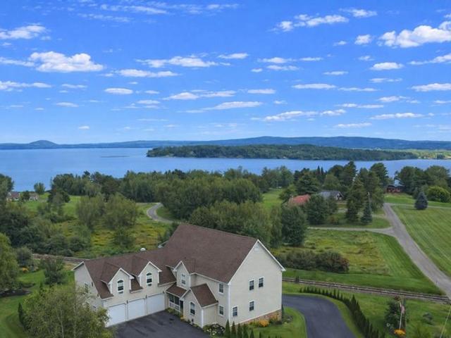House for sale in Vermont