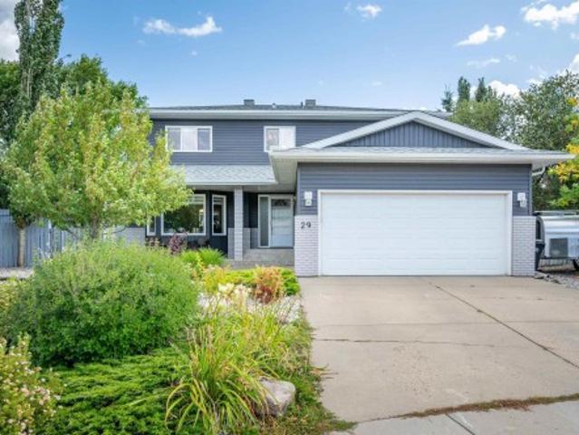 House for sale in Sherwood Park, Alberta