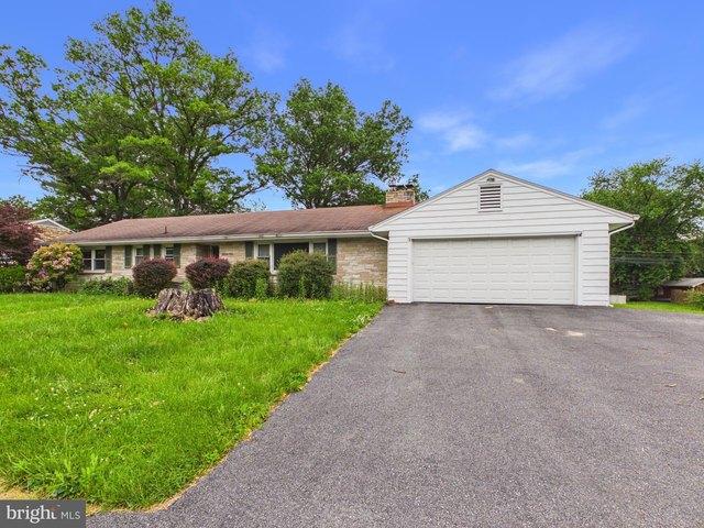 House for sale in Cumberland, Pennsylvania