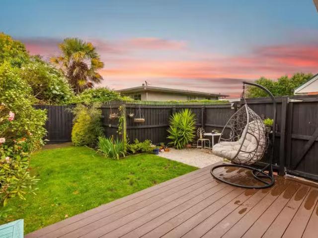 House for sale in Casebrook, Canterbury