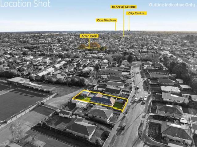 House for sale in Chaslands, Canterbury