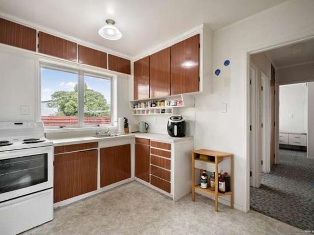 Apartment for sale in Papakura