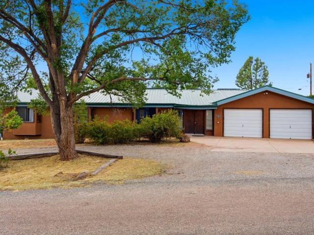 House for sale in Cedar Crest, New Mexico