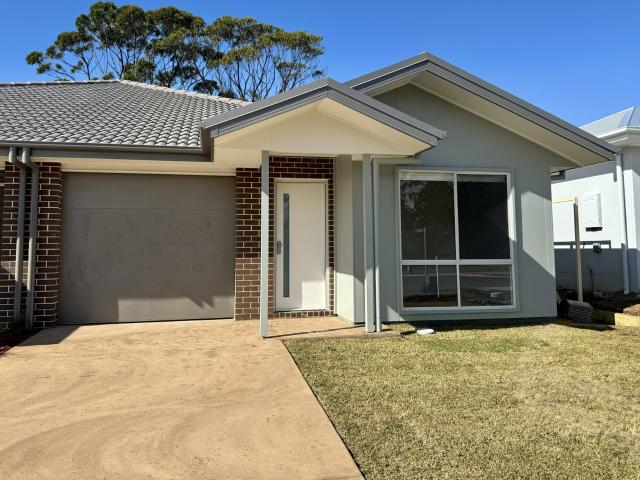 House for rent in Old Bar, New South Wales