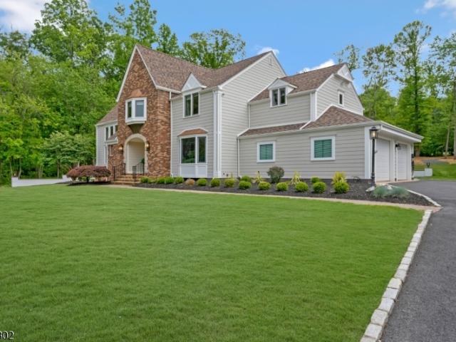 House for sale in Warren, New Jersey