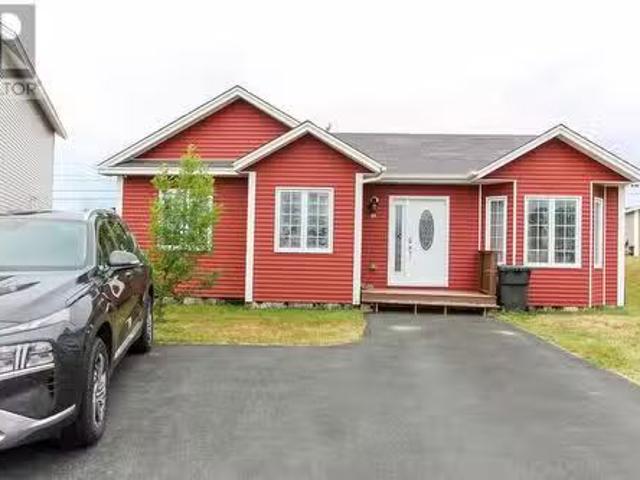 House for sale in Manuels, Newfoundland And Labrador
