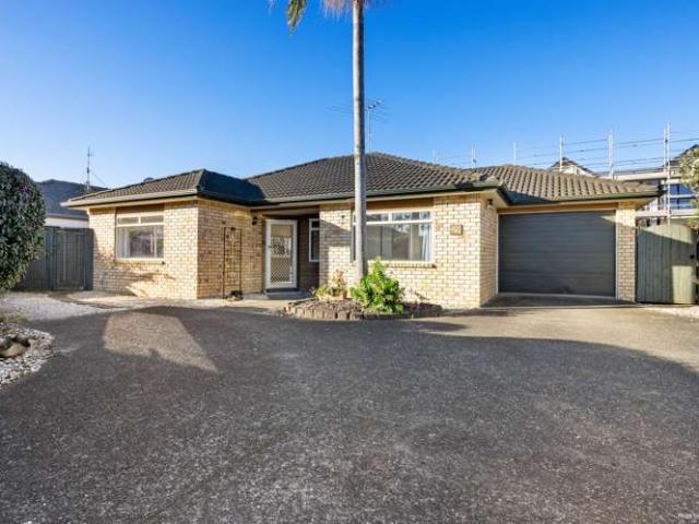 House for sale in Whangaparaoa, Oroua County