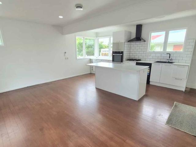 House for rent in Deanwell, Hamilton City
