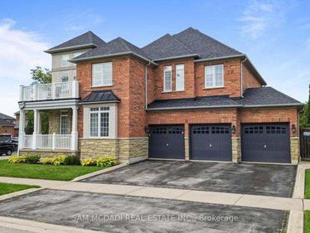 House for sale in Ancaster, Ontario