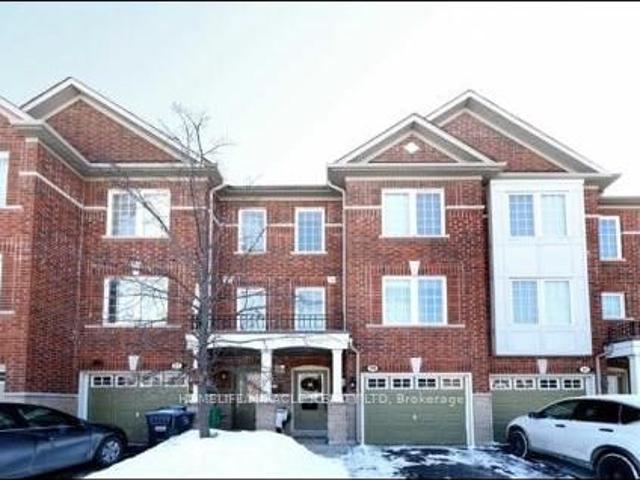 Townhouse for rent in Woburn, Ontario