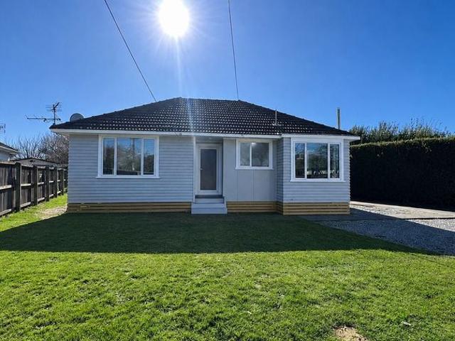House for rent in Chaslands, Canterbury