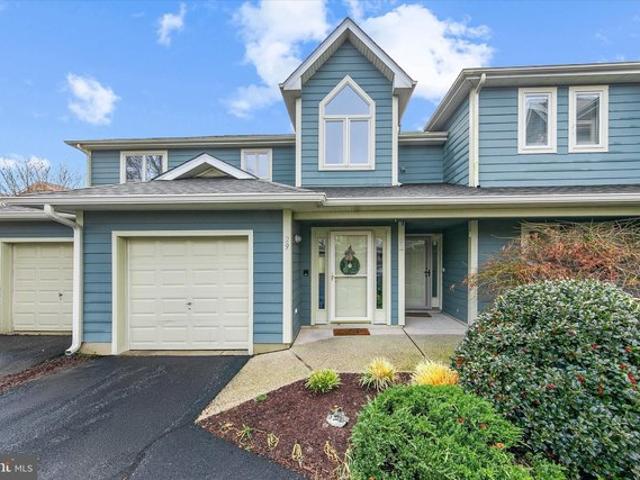 Condo for sale in Delaware