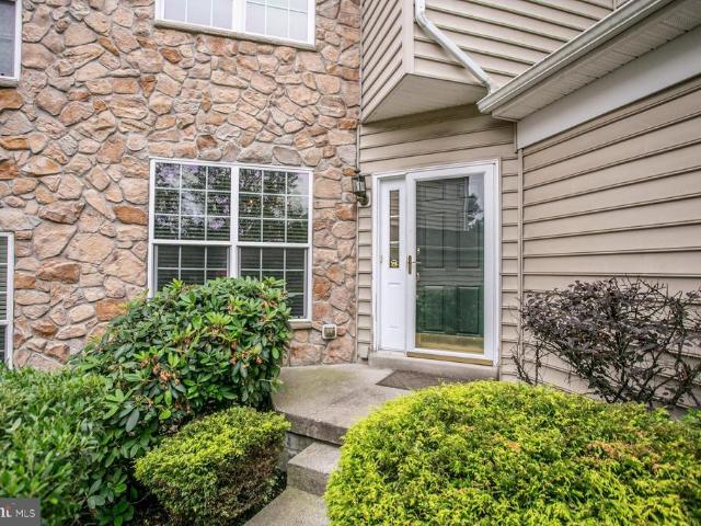 Townhouse for sale in Arcola, Pennsylvania