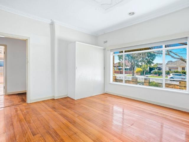 House for rent in St Albans, Melbourne