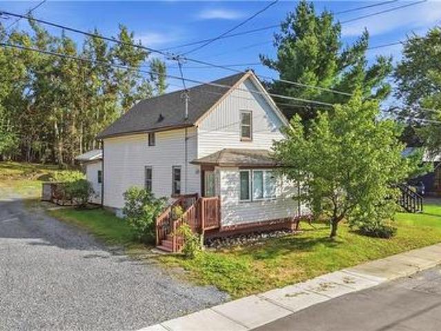 House for sale in Copper Cliff, Greater Sudbury