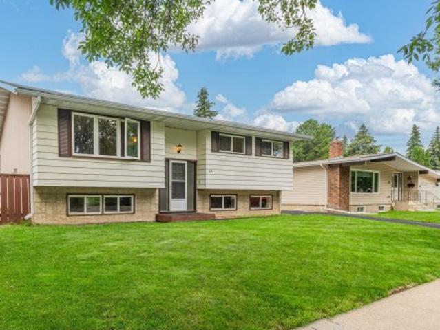House for sale in Saint Albert, Alberta