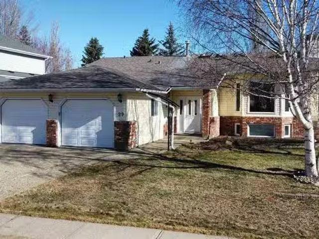 House for sale in Spruce Grove, Alberta