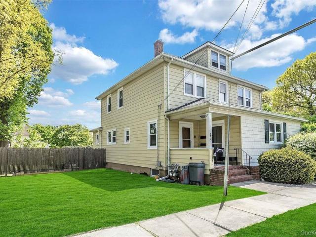 Property for rent in Nassau, New York