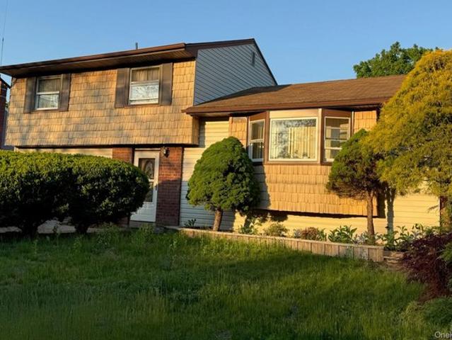 House for sale in Centereach, New York