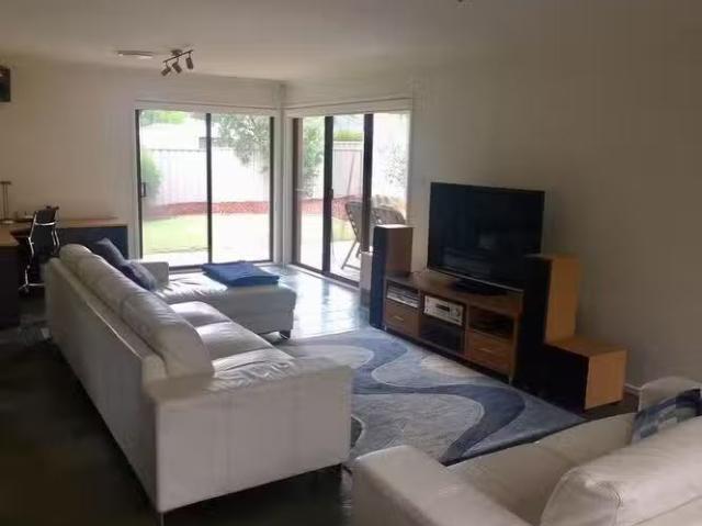 House for rent in Canberra, Tuggeranong