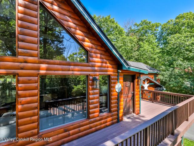 House for sale in Village of Hunter, Town of Hunter