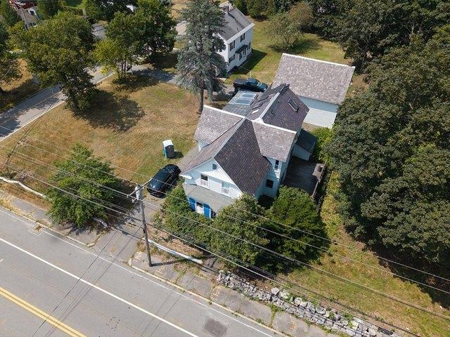 House for sale in Chelmsford, Massachusetts