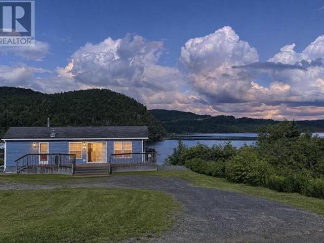 House for sale in Newfoundland And Labrador
