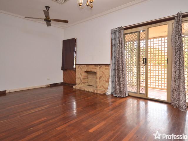 House for rent in Cloverdale, Western Australia