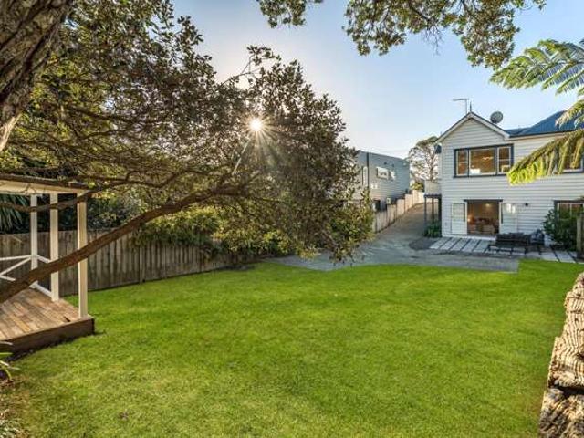 House for sale in Devonport