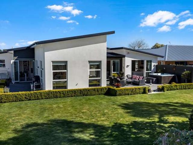 House for sale in Spencerville, Coastal-Burwood Community