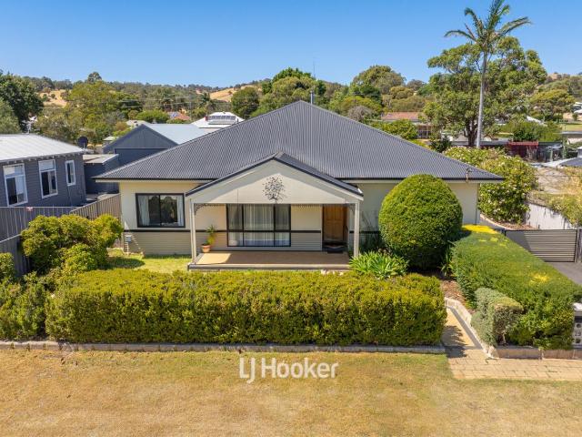 House for sale in Brunswick, Western Australia