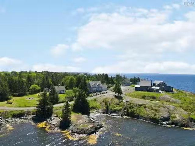 House for sale in Blue Rocks, Nova Scotia