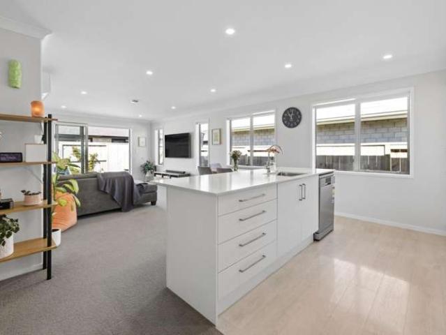 House for sale in Papamoa, Tauranga City