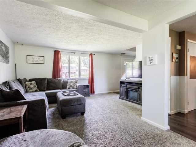 House for sale in Hamlin