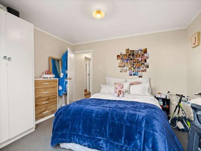 House for sale in Otakou