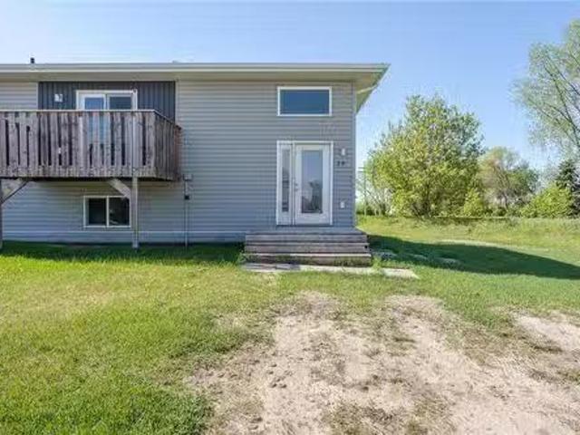 House for sale in La Broquerie, Manitoba