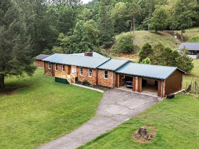 House for sale in Louisa, Kentucky