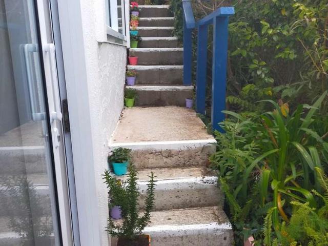 Apartment for rent in Matata, Wellington