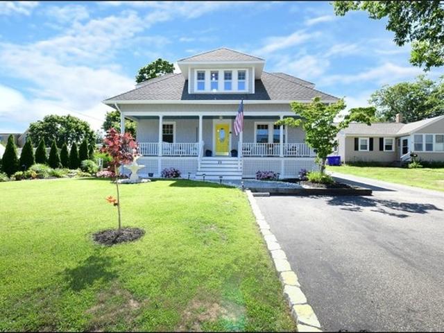 House for sale in Cataumet, Massachusetts