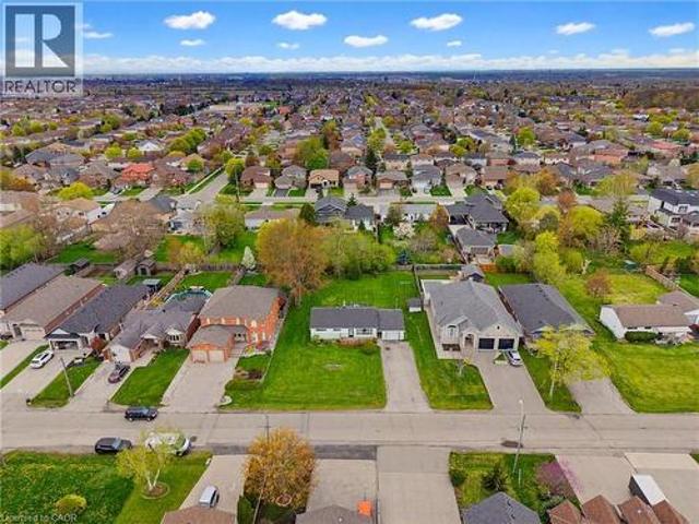 House for sale in Ancaster, Ontario